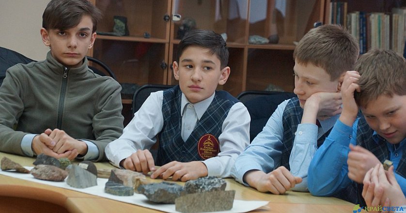 Юные исследователи Хабаровского края открывают для себя мир геологии в рамках проекта «Вершины Хабаровского края»